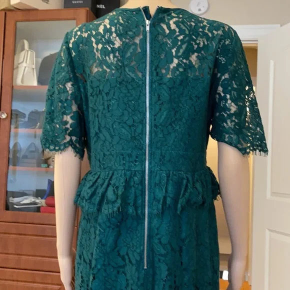 ASOS green lace maternity dress - Picture 5 of 16